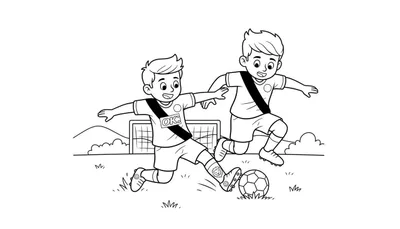 Zwart-wit kleurplaat van twee glimlachende jongens in voetbaltenues met diagonale banden, voetballend op een grasveld. De linkerjongen rent met 'OK!' op zijn shirt; de rechterjongen trapt een bal en heeft een leeuwenkopje op zijn schoen. Op de achtergrond een voetbaldoel, heuvels en struiken. Onderw