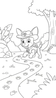 Kleurplaat van Paw Patrol karakter Tracker, een lachend hondje, dat op een pad met pootafdrukken in een jungle-achtige omgeving loopt, omringd door grote planten, rotsen en een boom.