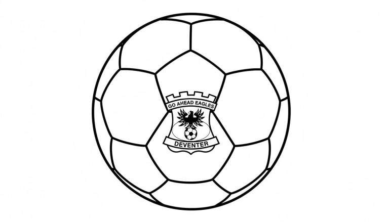Kleurplaat van het Go Ahead Eagles logo: een adelaar op een voetbal, met de teksten 'GO AHEAD EAGLES' en 'DEVENTER', afgebeeld op een grote voetbal.